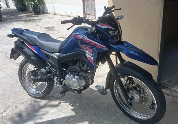 Moto zerada no ponto de transferência