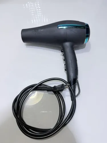 Secador de cabelo
