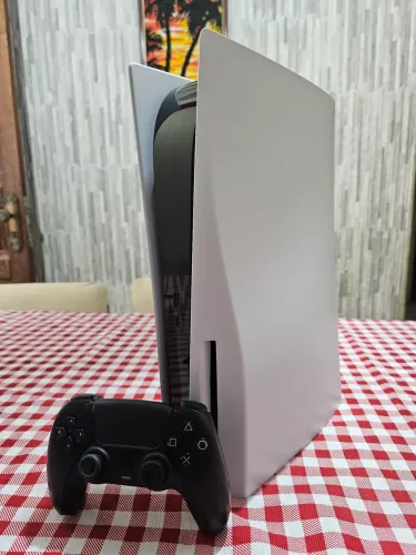 PlayStation 5 - Com Leitor - Com a Melhor Garantia e Preço Do Olx - Até Fevereiro/2027