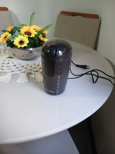 Moedor de café elétrico cadense