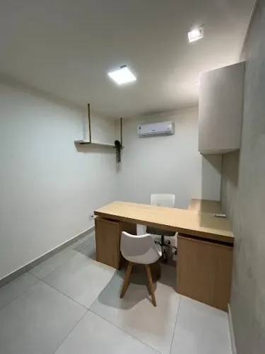 Alugo sala comercial com aprox. 7m² situada na Rua Moacyr Avidos | Vila Nova - Colatina ES