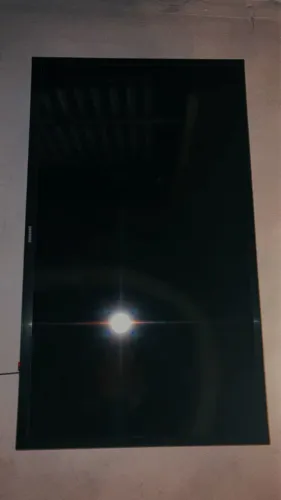 Vendo RV Samsung-Tela impecável!
