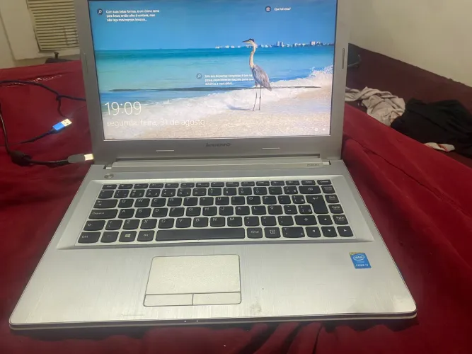 NOTEBOOK LENOVO