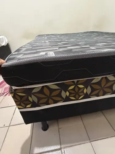 Cama box + colchão de casal