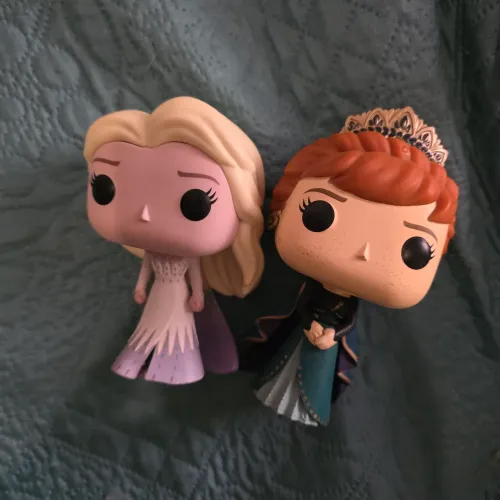 Funko Pop Anna e Elsa Frozen 2 acho que não tenho mais as caixas