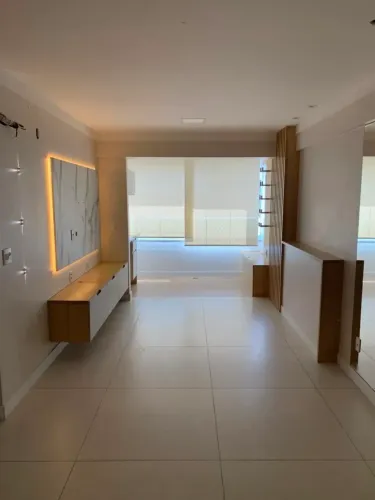 Alugo apartamento projetado no Ed Scarp - renascença
