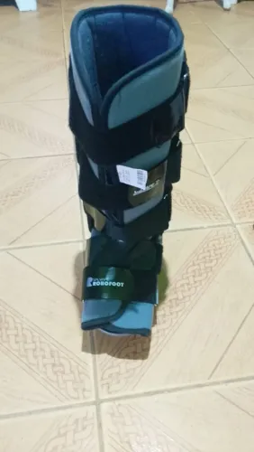 Bota imobilizadora longa