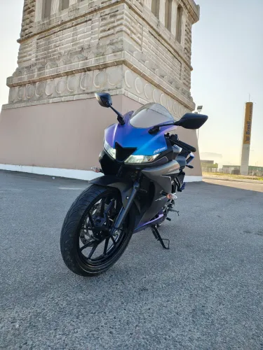 Vendo Yamaha YZF r15 ABS 2025 estado de zero