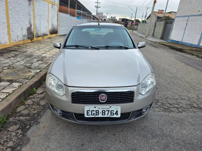 Fiat Palio ELX 1.4 MPI Fire Flex 8V 4P 2010