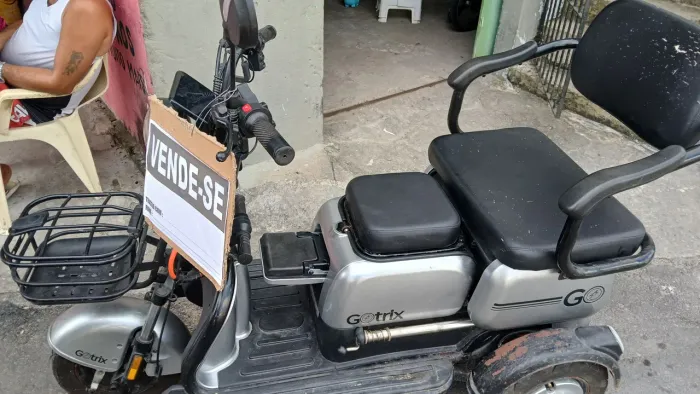 GOTRIX MOTO ELETRICA 3 lugares