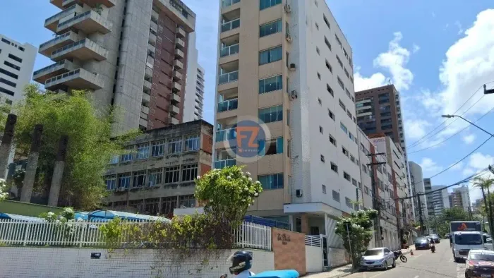 Locação de Apartamentos / Padrão na cidade de Fortaleza