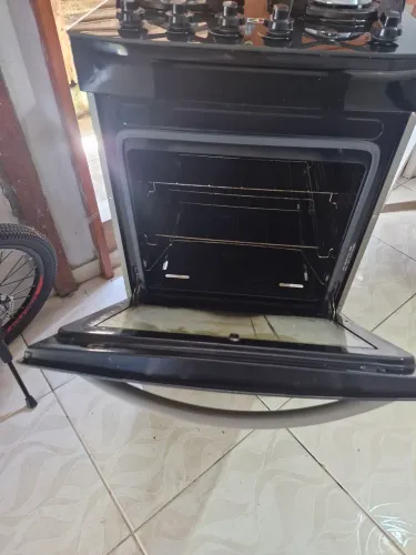 Vendo esse fogão