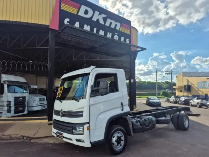 VW 9.170 Prime 2023 manual completo no chassi (176 mil km)