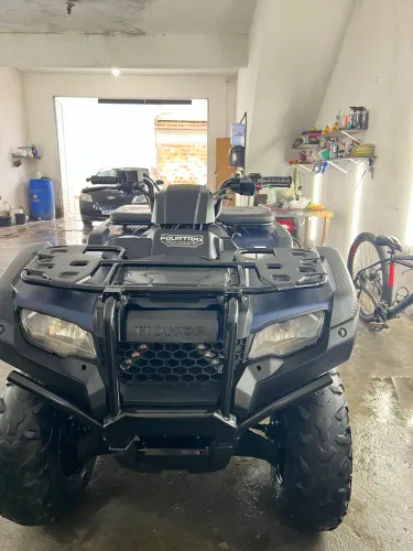 Vende-se Quadriciclo 4x4