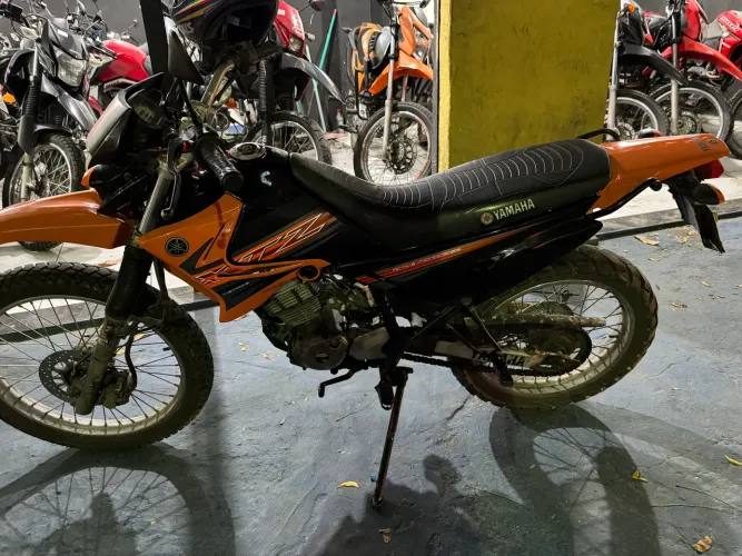 YAMAHA XTZ 125CC (VALOR NEGOCIÁVEL)