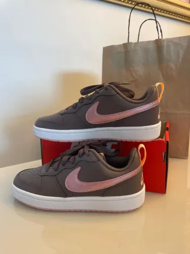 Tênis Nike Court Borough Low 2 (GS)