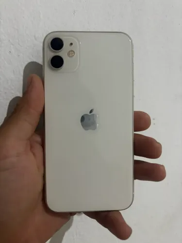 iPhone 11 Branco 