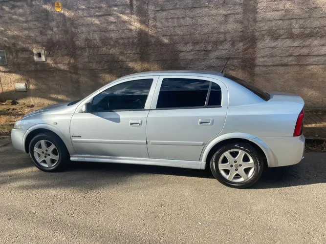 Chevrolet Astra Sed. Advant. 2.0 8V MPFI Flexp. 4P 2009