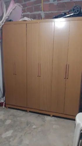 Guarda Roupa 