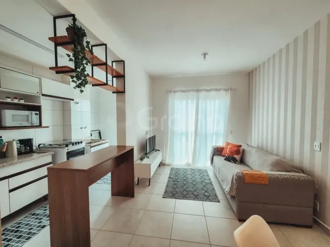 Apartamento de 2 quartos sendo 1 suíte com 78m² na Vargem Grande, Florianópolis.