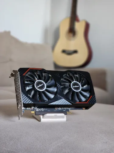 Rx 6600 de 8 gigas