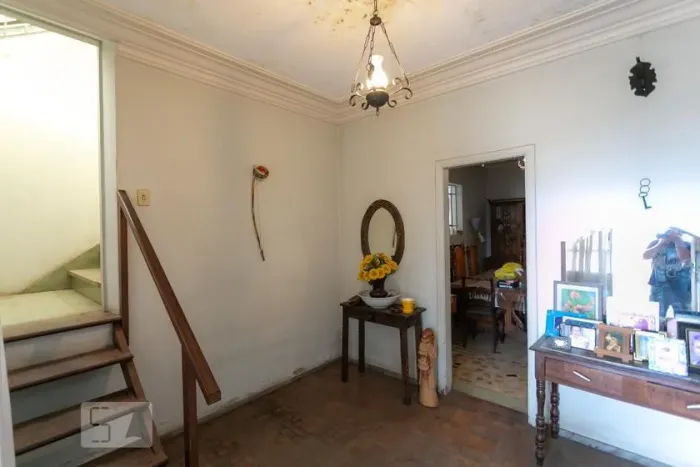 Casa à Venda - Santa Tereza, 5 Quartos, 240 m2