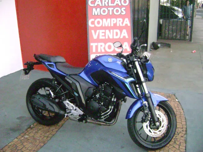 YAMAHA FZ25 FAZER CONNECTED ABS AZUL 2025