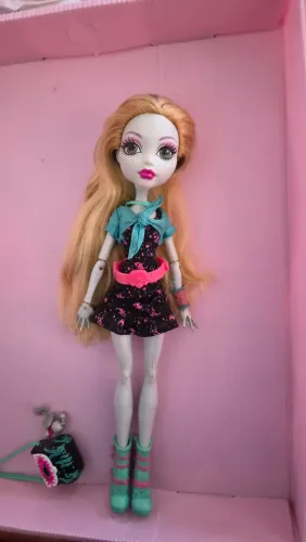 Boneca Lagoona Blue Ghouls Night out Monster High