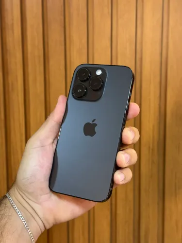 iPhone 14 Pro 256GB Preto