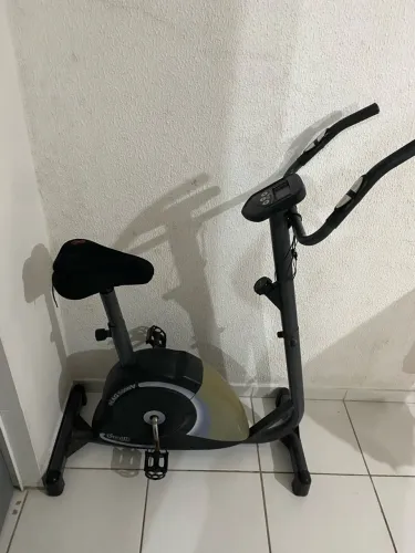 Bicicleta Ergométrica pedal