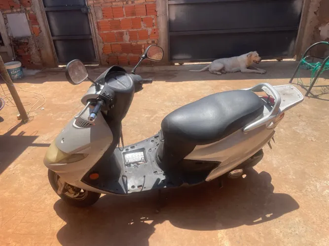 Suzuki Address/AE 50 2000