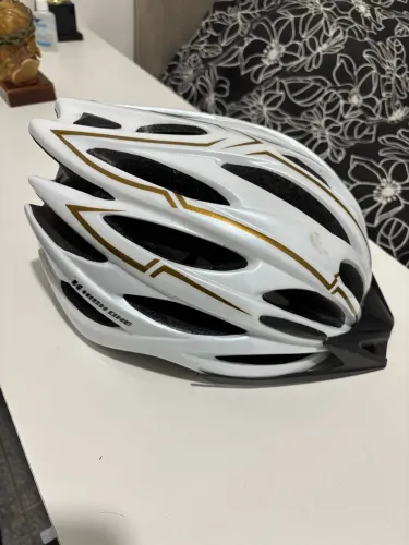 Capacete de Ciclismo High One Original - Branco e Dourado