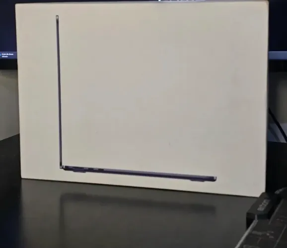 MacBook Air m5- 15 Polegadas- 16 Ram- 512 GB- Midnight NOVO NA CAIXA LACRADA