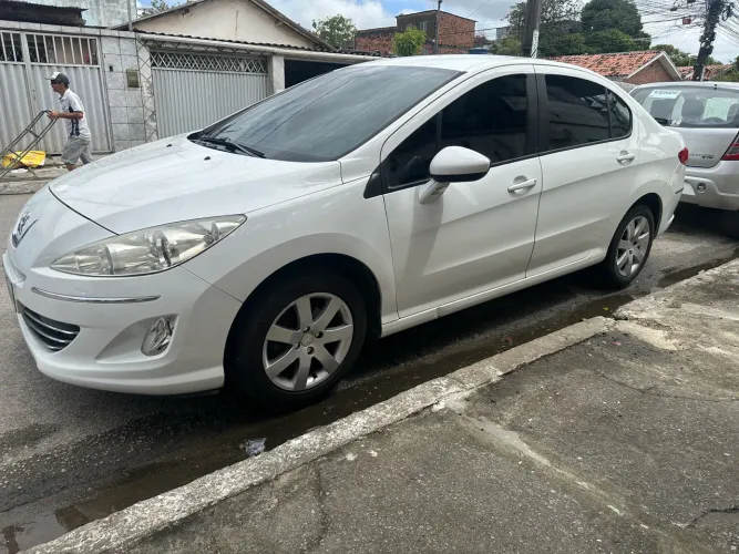 Peugeot 408 Sedan Allure 2.0 Flex 16V 4P Mec. 2012