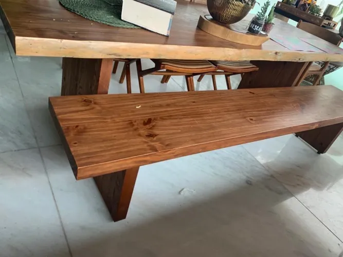 BANCO ELEGANTE EM MADEIRA NOBRE!