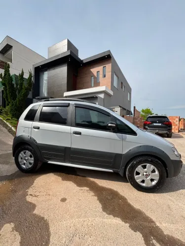 Fiat Idea Advent./ Adv.locker 1.8 MPI Flex 5P 2010