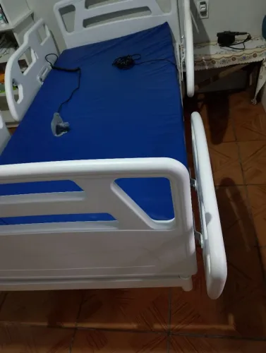 Vendo Cama hospitalar