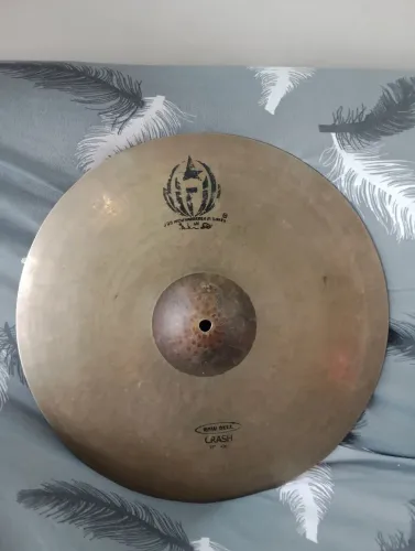 Prato de bateria