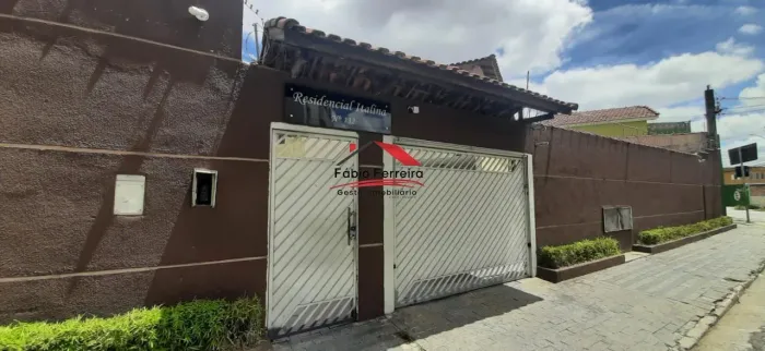 Casa em Condomínio para Locação em São Paulo, Vila Carmosina, 2 dormitórios, 2 banheiros,