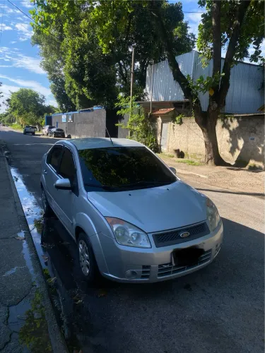 Ford Fiesta Sedan 1.0 8V Flex 4P 2009