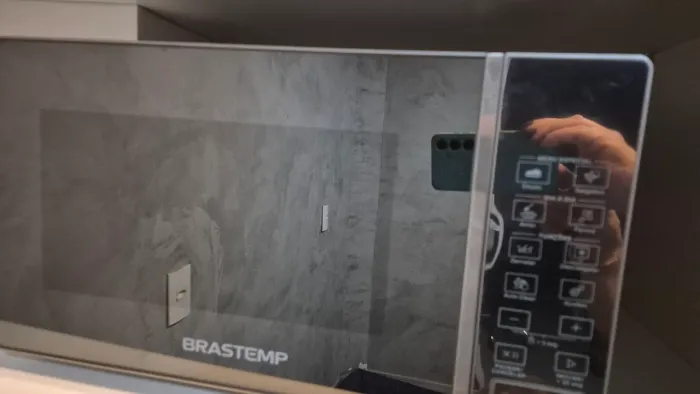Micro-ondas Brastemp 20 Litros Inox Espelhado (BMS20ARANA)