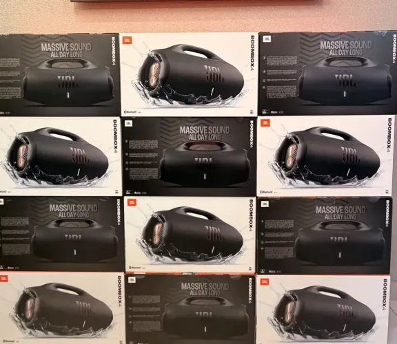 JBL boombox 4 lacrada no precinho