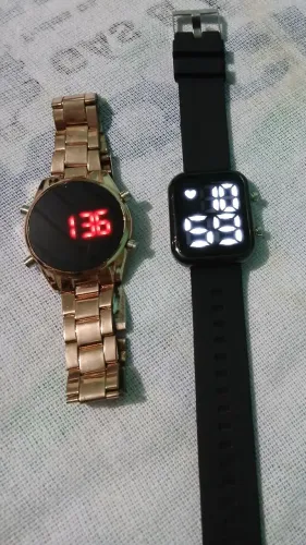 2 relógio funcionando perfeitamente 