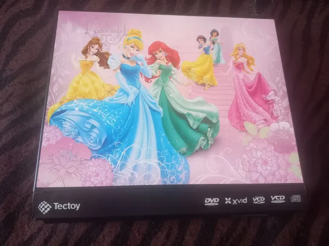 Dvd Tectoy dvt 100 com Princesas. Controle Remoto E Cabo av para tv.