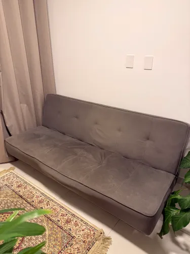 Sofá cama Tok Stok usado 3 lugares Otto