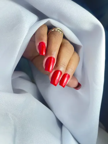 VAGA PARA MANICURE | OPORTUNIDADE DE OURO!