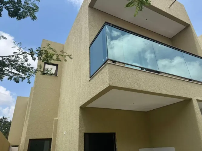 Casa à venda, 152 m² por R$ 690.000,00 - Jardim das Oliveiras - Fortaleza/CE