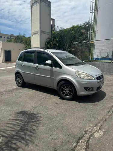 Fiat Idea Attractive 1.4 Fire Flex 8V 5P 2012