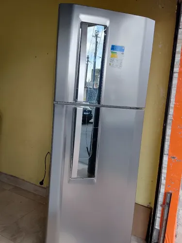 Geladeira eletrolux,Frost free. Em ótimo estado