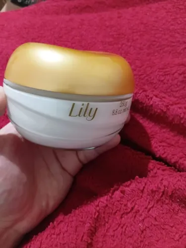 Creme Lily usado duas vezes